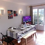 Hébergement de vacances Very Quiet House With Shared Swimming Pool Moliets-et-Maa